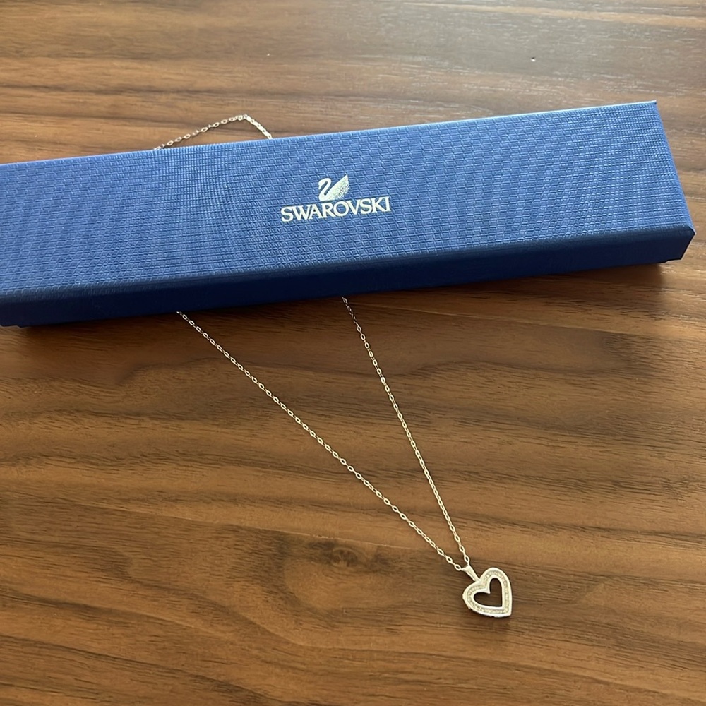 Swarovski heart outline necklace